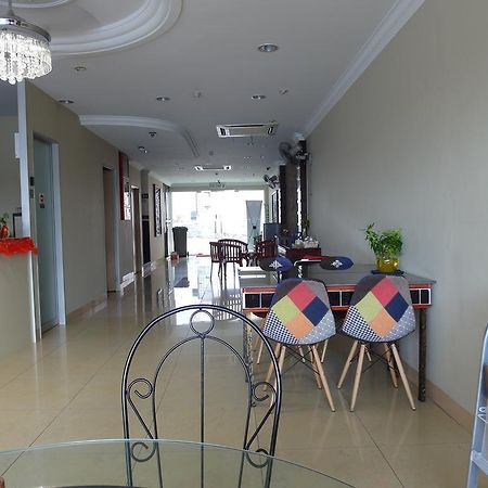 Sunnie Hotel ยะโฮร์บาห์รู ภายนอก รูปภาพ