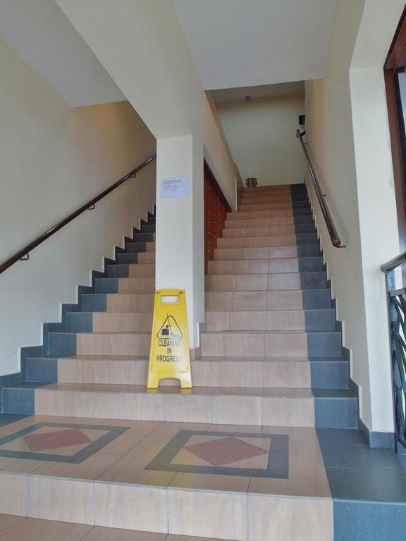 Sunnie Hotel ยะโฮร์บาห์รู ภายนอก รูปภาพ