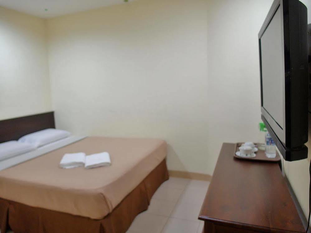 Sunnie Hotel ยะโฮร์บาห์รู ภายนอก รูปภาพ